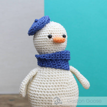 Gaston the Goose- DIY Knitting Kit