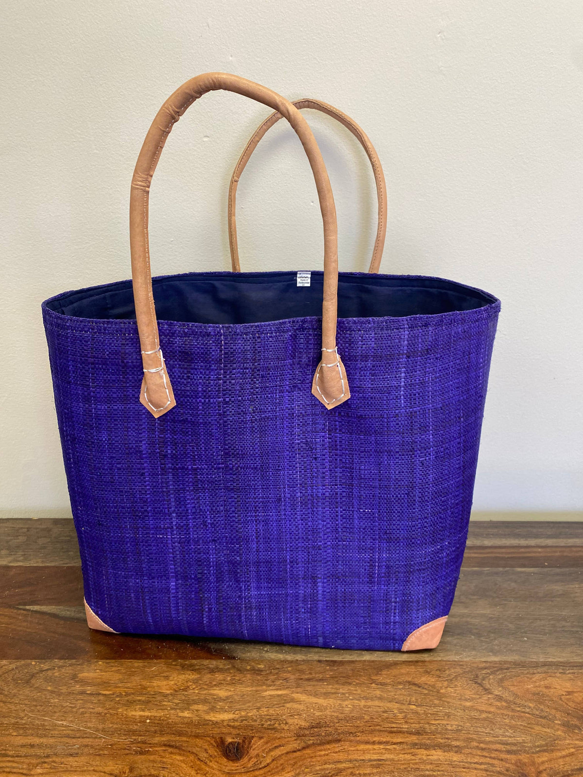 Madagascar Solid Tote Bag