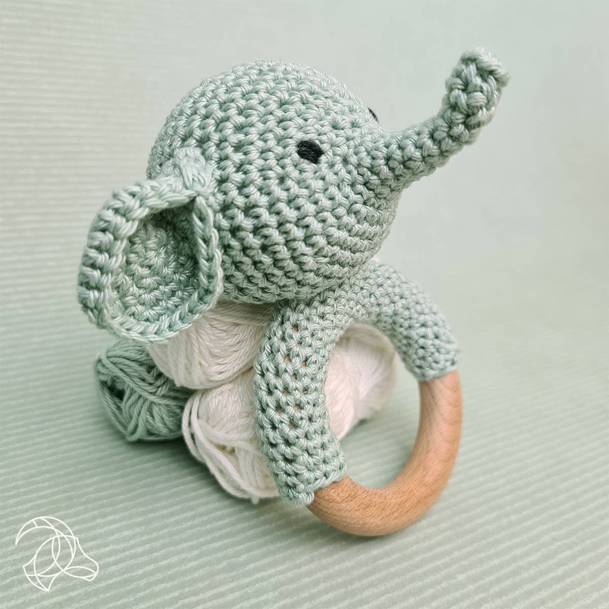 Rattle Elephant DIY Crochet Kit