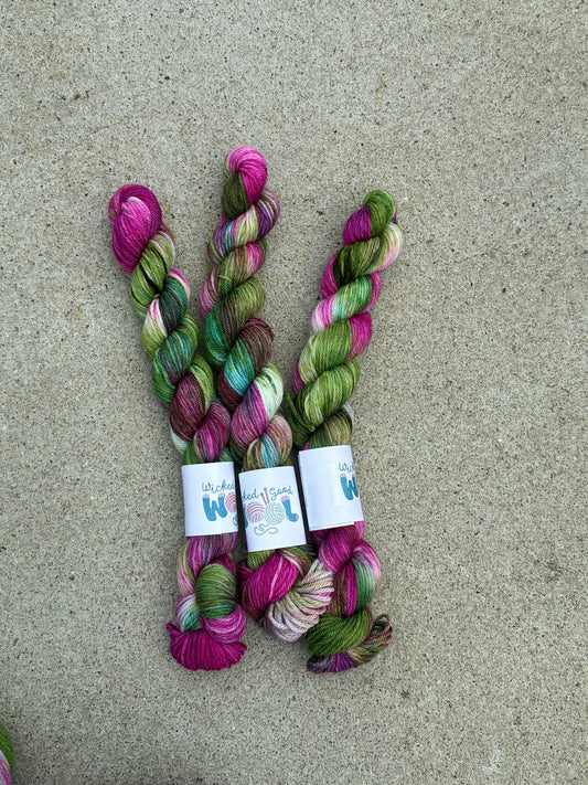WGW Signature Color Mini Skein