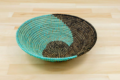 Handwoven African Sweetgrass Basket – Multicolor